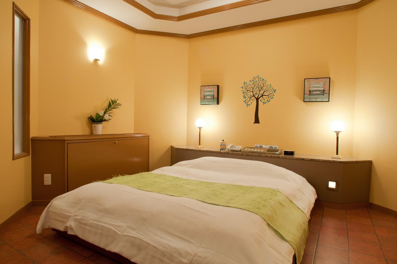 Hotel Mio (Adults Only) Fukui Bagian luar foto