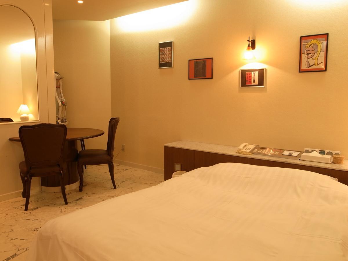 Hotel Mio (Adults Only) Fukui Bagian luar foto